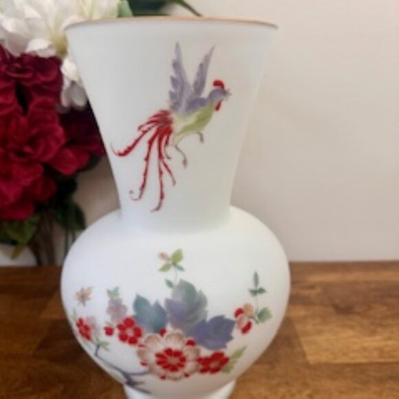 Antique‎ White Satin Bristol Glass Vase Hand Painted Floral and Bird Design - Picture 2 of 7